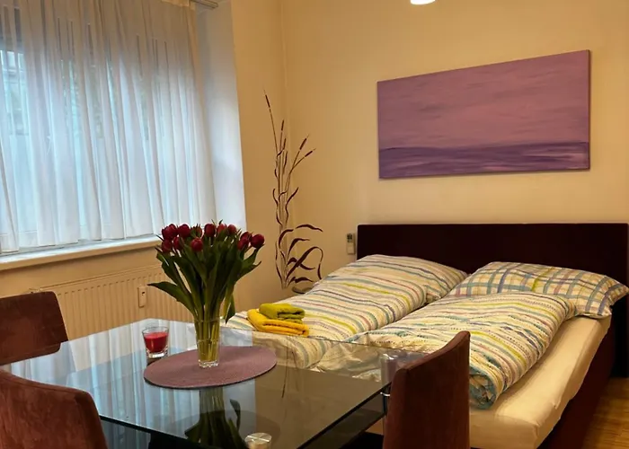 Modern In The Heart Of - Steps From The Opera Vienna